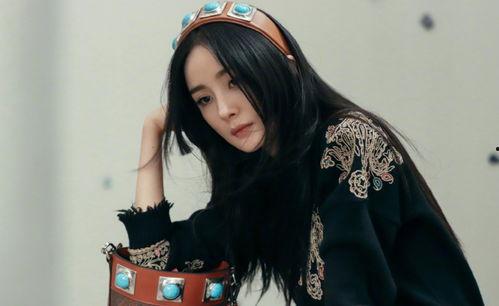 杨幂被爆料完整视频高清,真相与争议并存  第2张